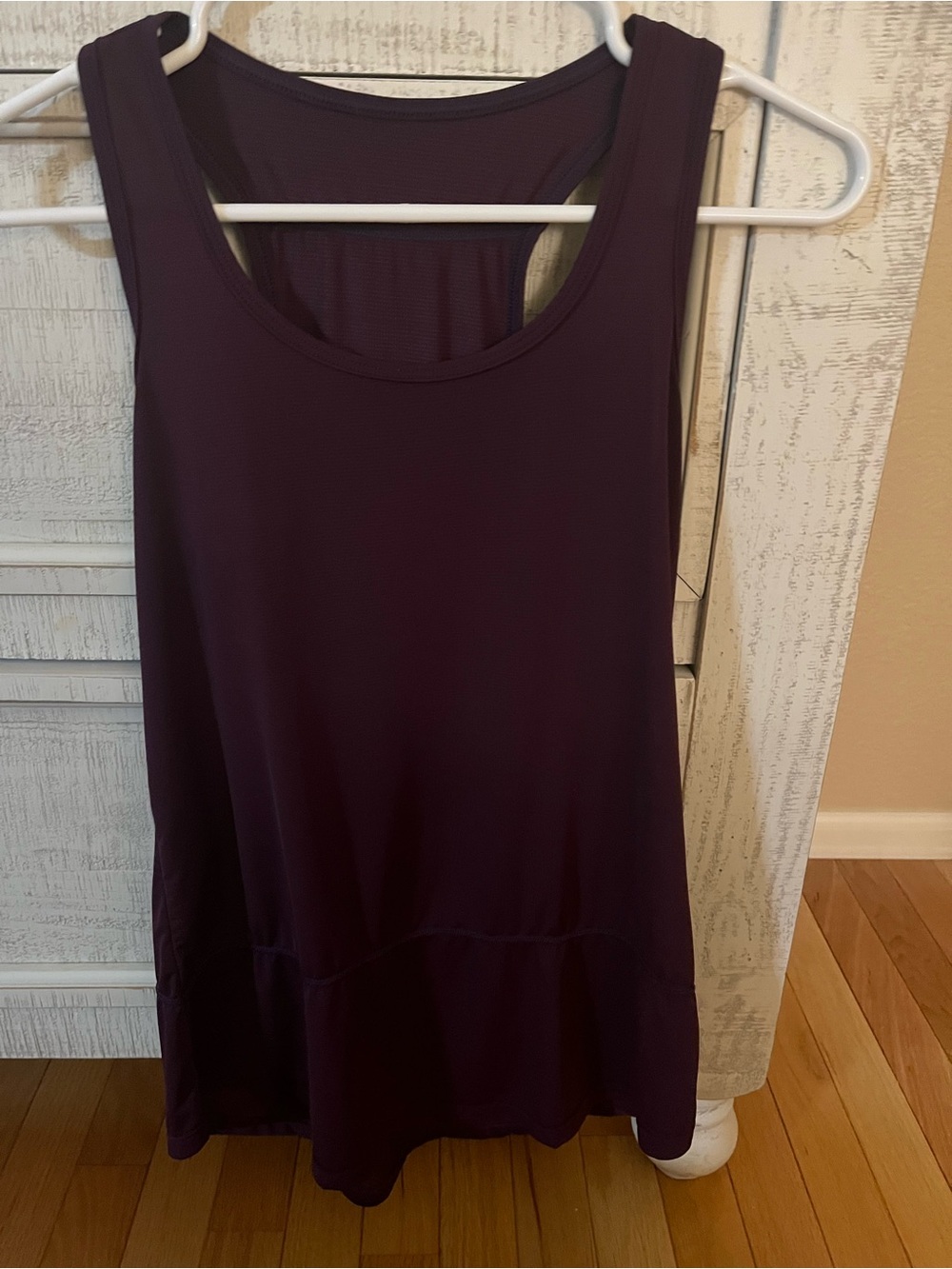 Women’s Sleeveless Tank Top in Deep Plum